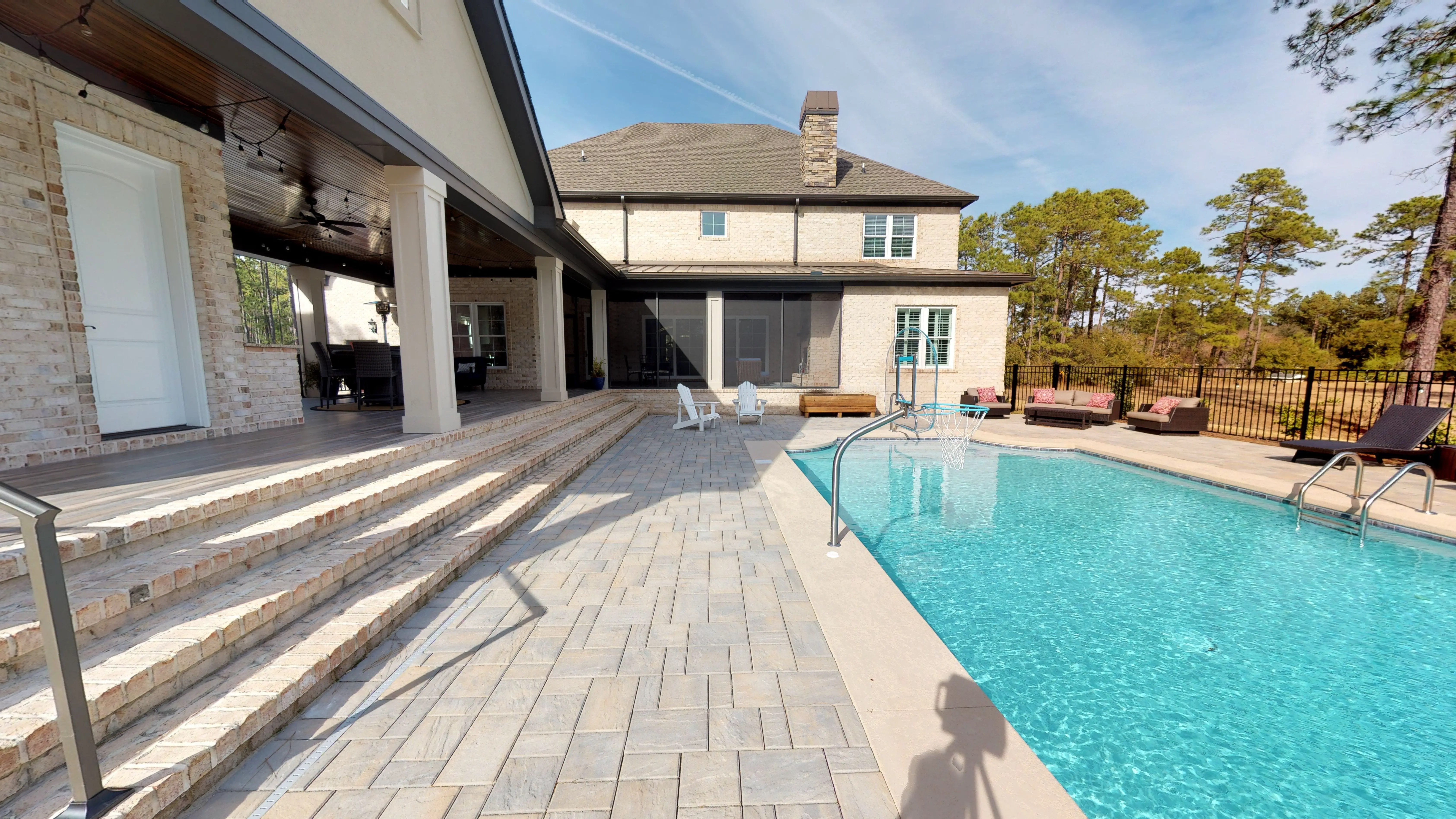 porch,patio,pool,outdoor,back yard
