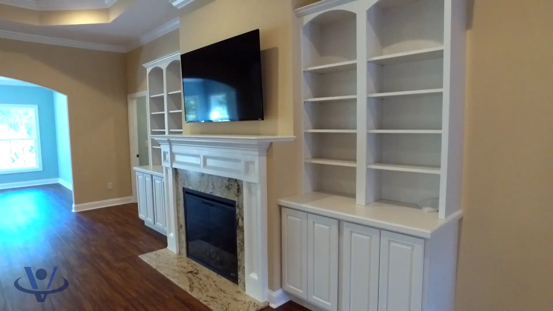 living room,great room,family room,fireplace