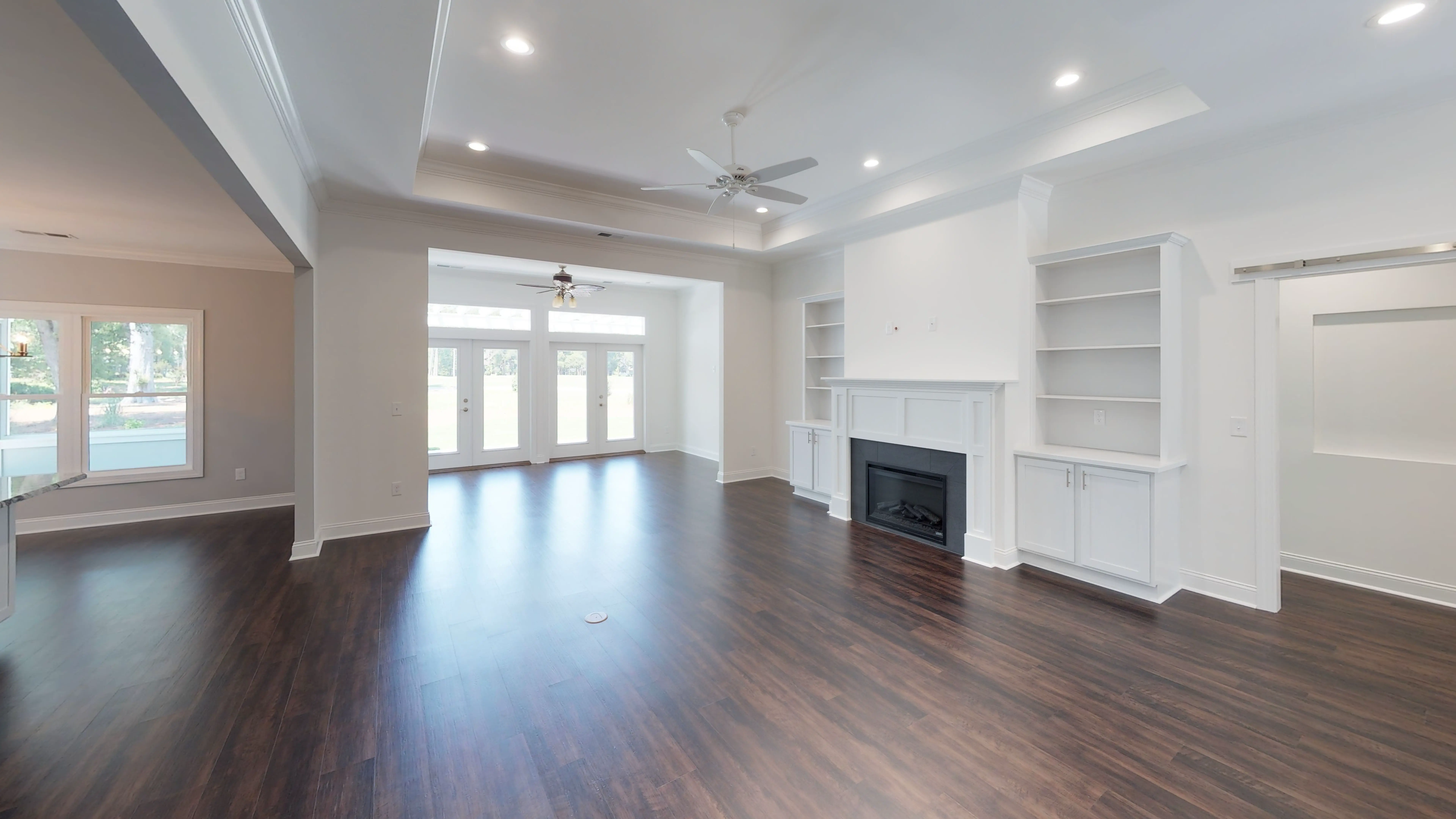 living room,great room,family room,fireplace