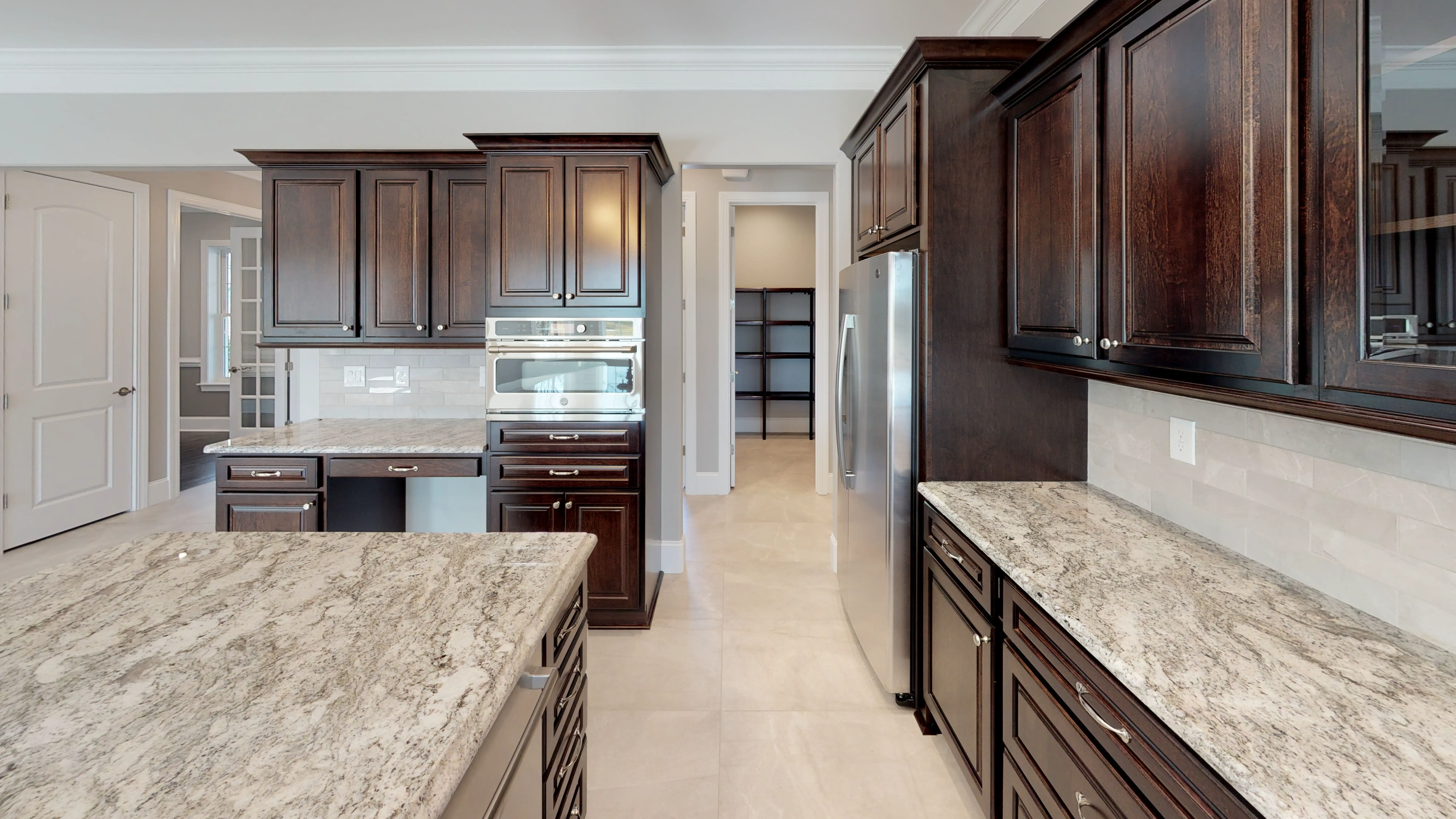 kitchen,island,cabinets,counter